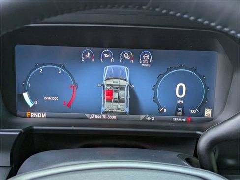 Used 2025 Ford F350 Platinum w/ FX4 Off-Road Package image 30