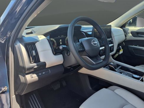 New 2026 Nissan Pathfinder SL AWD/4WD image 12