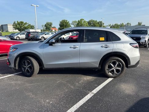 Used 2024 Honda HR-V EX-L image 3