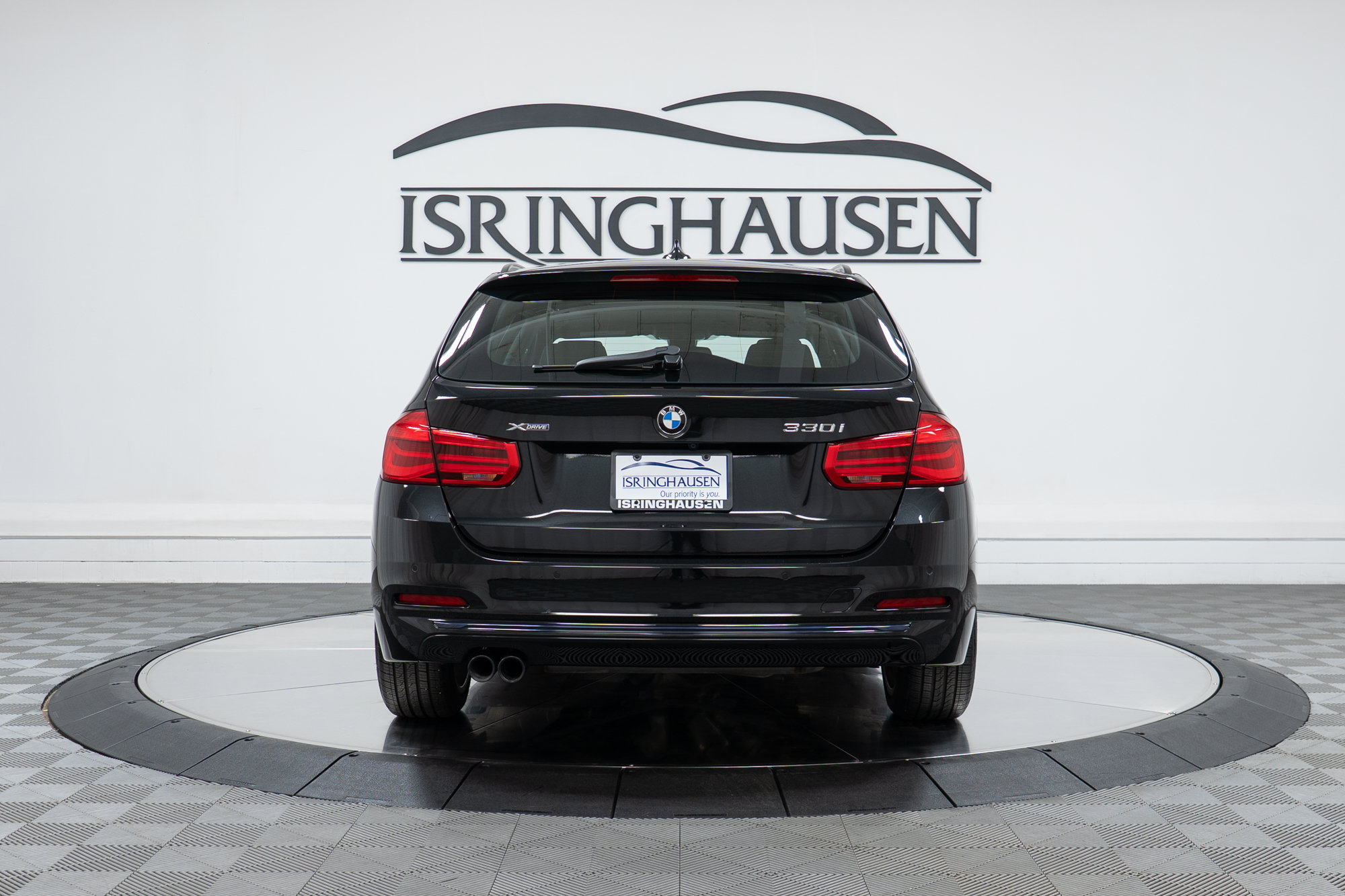 Used 2018 BMW 330i xDrive Wagon AWD/4WD image 6