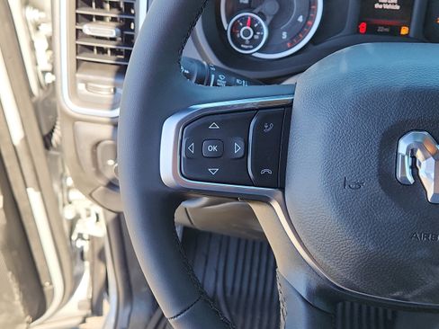 New 2026 RAM 2500 Big Horn AWD/4WD image 14