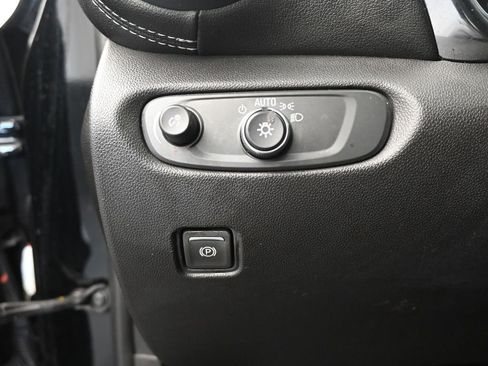 Used 2024 Chevrolet Blazer LT image 30