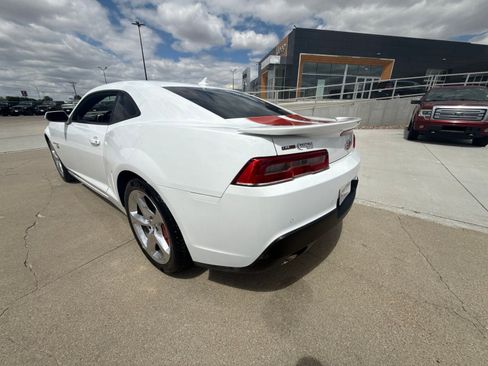Used 2014 Chevrolet Camaro SS w/ RS Package RWD image 3