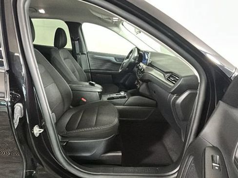 Used 2025 Ford Escape Active FWD image 30