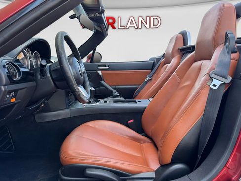 Used 2008 MAZDA MX-5 Miata Grand Touring w/ Premium Pkg RWD image 13