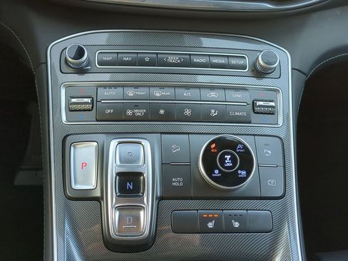 Used 2023 Hyundai Santa Fe SEL Premium image 28