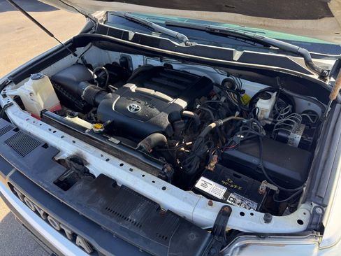 Used 2014 Toyota Tundra SR5 image 22
