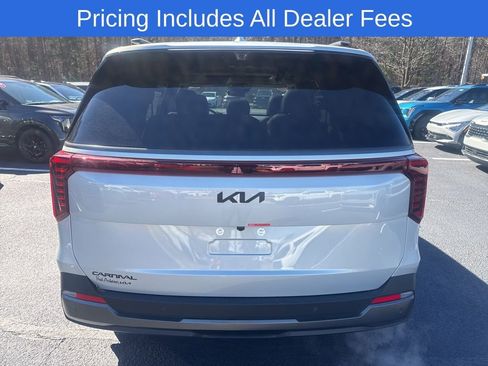 New 2026 Kia Carnival SX Prestige FWD image 18