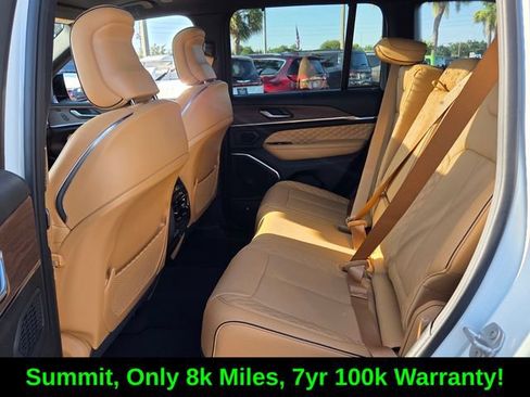 Certified 2025 Jeep Grand Cherokee Summit w/ Obsidian Package AWD/4WD image 11