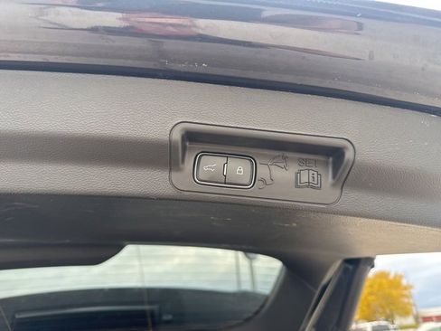 Certified 2023 Ford Explorer XLT w/ Equipment Group 202A image 13