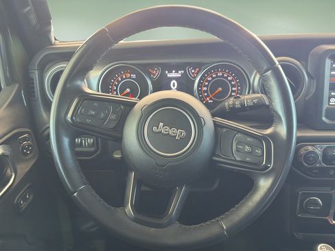 Used 2022 Jeep Wrangler Unlimited Sport AWD/4WD image 9