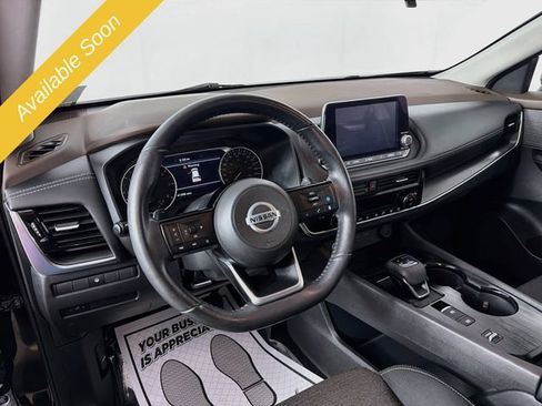 Used 2021 Nissan Rogue SV FWD image 9