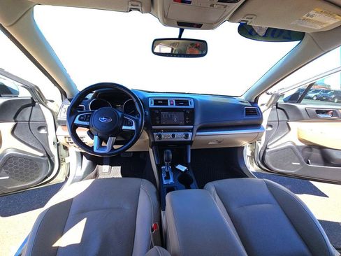 Used 2016 Subaru Outback 2.5i Limited AWD/4WD image 28