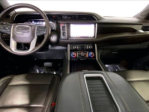 Used 2021 GMC Yukon Denali image 15