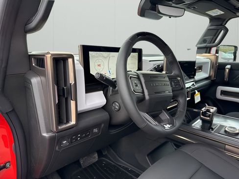 New 2025 GMC Hummer EV 2X image 18