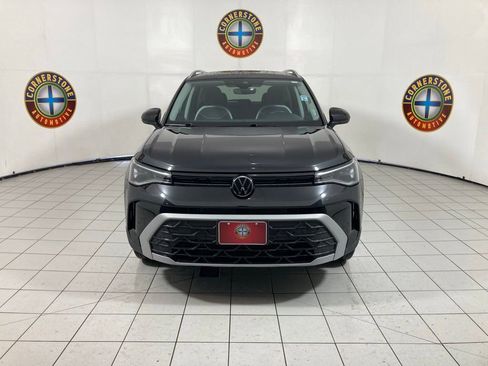 Used 2025 Volkswagen Taos SE AWD/4WD image 20
