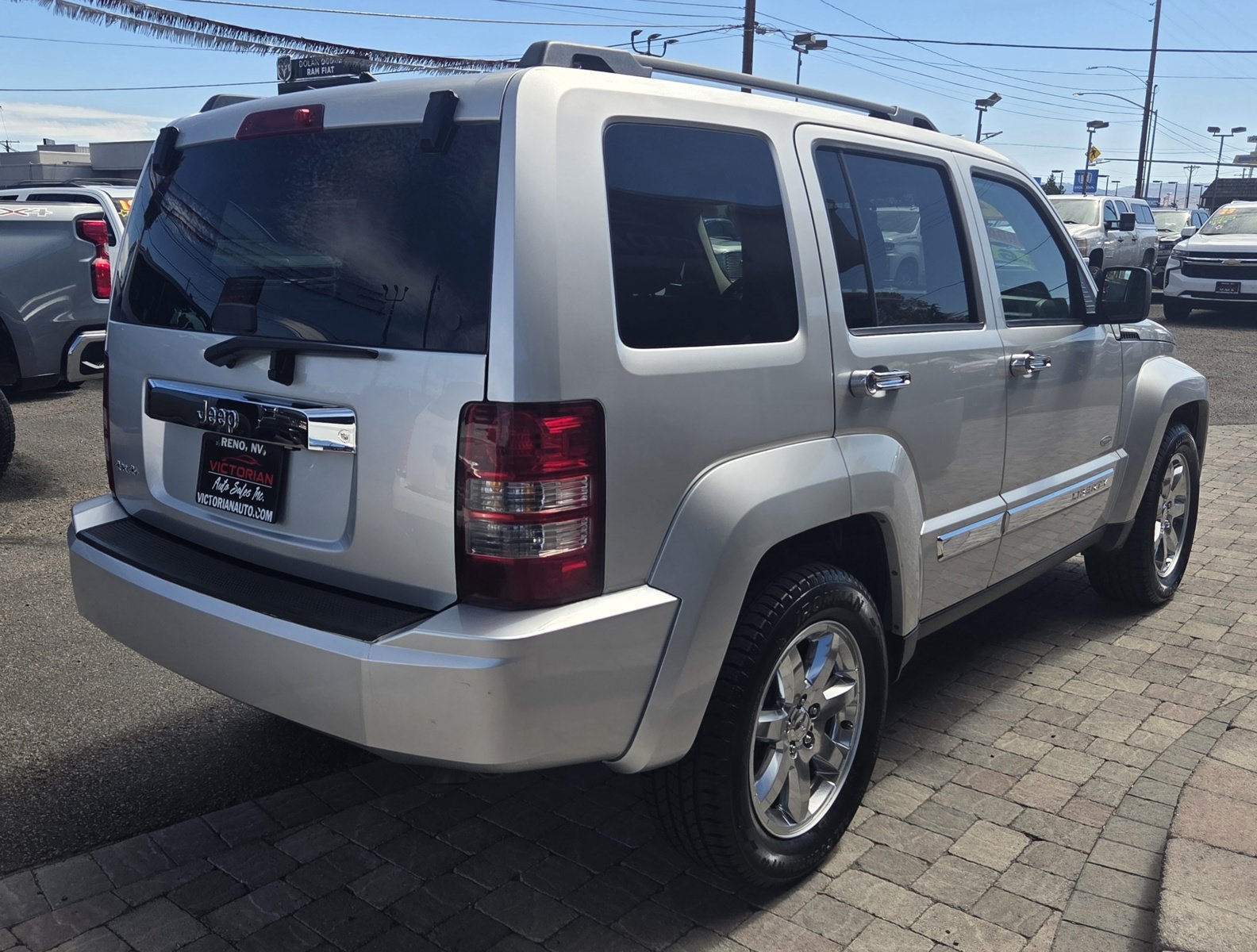 Used 2012 Jeep Liberty Sport AWD/4WD image 5