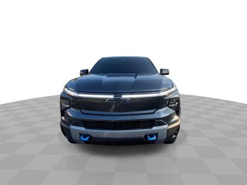 Used 2026 Chevrolet Silverado EV Trail Boss w/ Plus Package AWD/4WD image 5