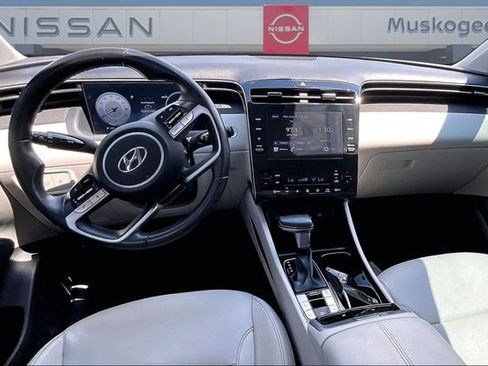 Used 2023 Hyundai Tucson SEL w/ Convenience Package FWD image 7