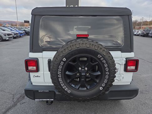 Used 2021 Jeep Wrangler Unlimited Sport image 4