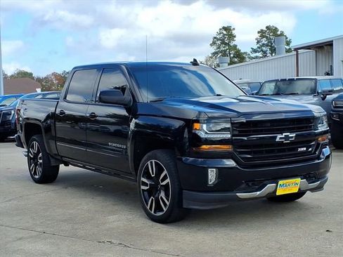Used 2017 Chevrolet Silverado 1500 LT w/ All Star Edition image 3