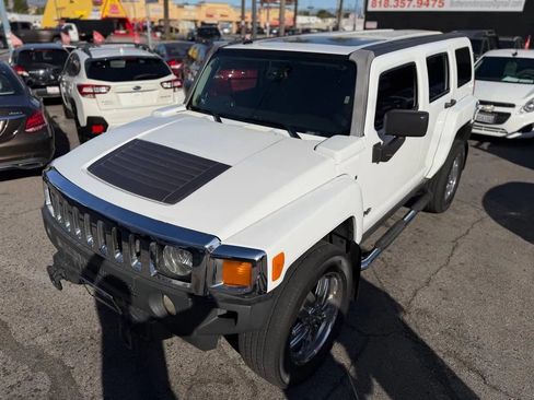 Used 2007 HUMMER H3 image 7