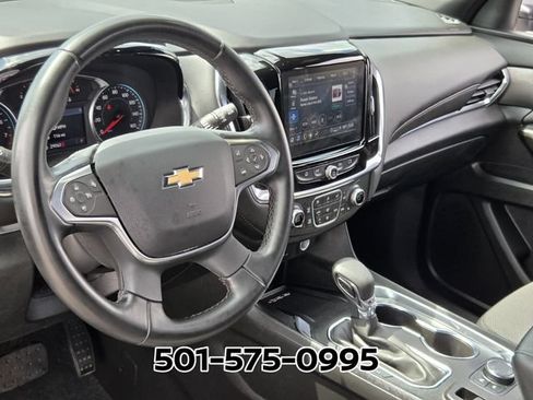 Used 2023 Chevrolet Traverse LT AWD/4WD image 9