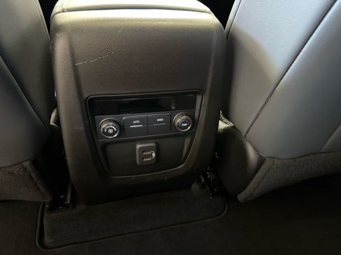 Certified 2023 Buick Enclave Essence w/ Experience Buick Package AWD/4WD image 14