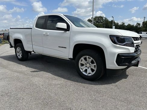 Used 2021 Chevrolet Colorado LT w/ Fleet Safety Package image 8
