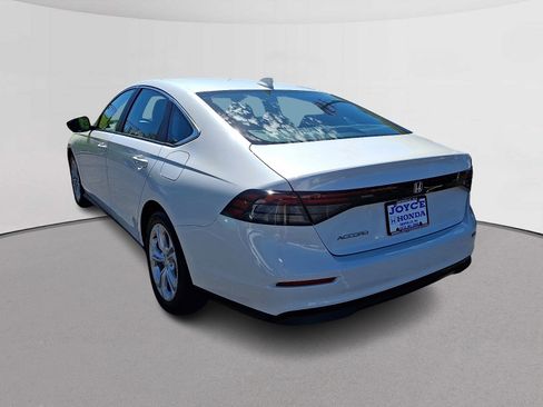 Certified 2023 Honda Accord LX image 8