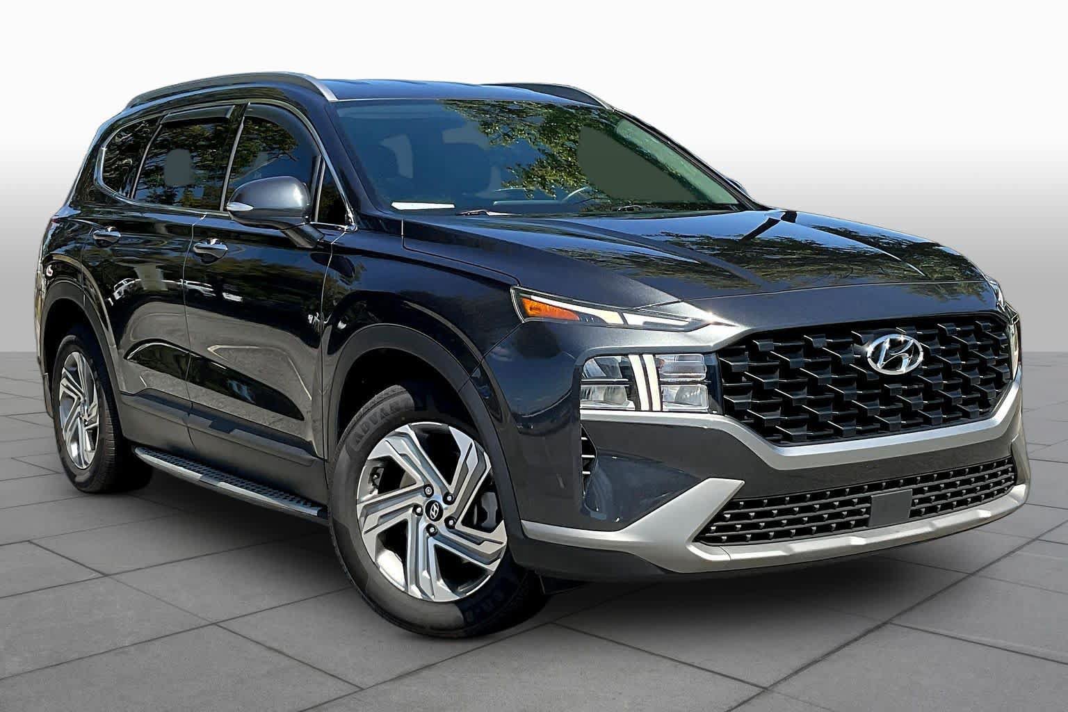 Used 2023 Hyundai Santa Fe SEL w/ Cargo Package FWD image 3