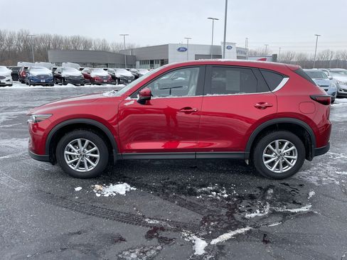 Used 2023 MAZDA CX-5 AWD 2.5 S w/ Preferred Package image 2