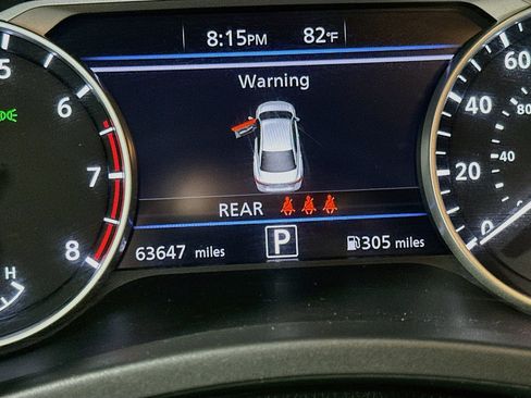 Used 2021 Nissan Sentra SV FWD image 18