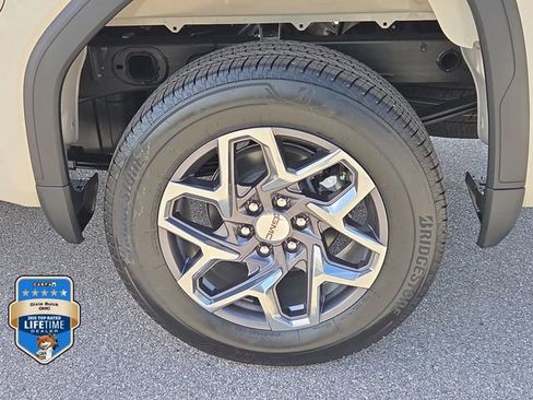 New 2026 GMC Sierra 1500 SLE AWD/4WD image 7