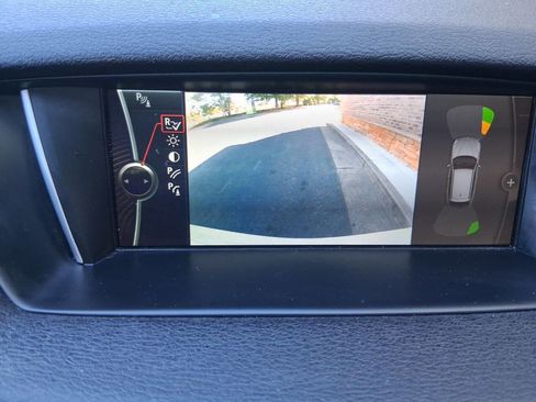 Used 2015 BMW X1 sDrive28i RWD image 17