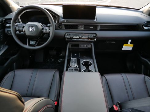 New 2026 Honda Pilot Black Edition image 10