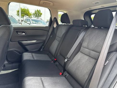 Used 2024 Nissan Rogue SV FWD image 26