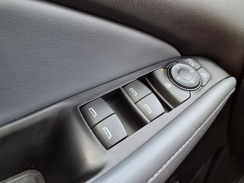 Used 2024 Buick Enclave Essence w/ Technology Package image 20