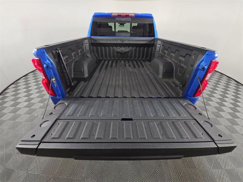 Certified 2025 Chevrolet Silverado 1500 ZR2 w/ Technology Package image 16