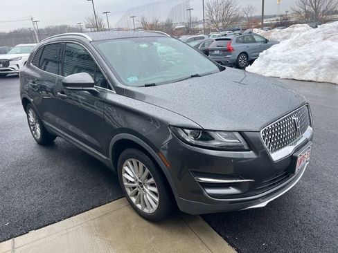 Used 2019 Lincoln MKC Premiere image 4