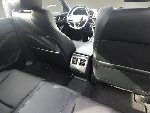 Used 2018 Honda Accord Sport image 28