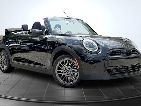 New 2025 MINI Cooper S image 2