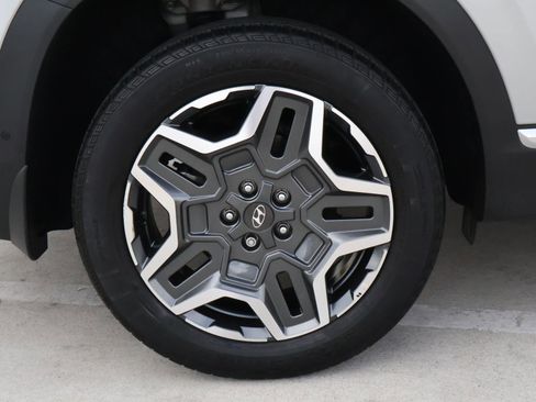 Used 2022 Hyundai Santa Fe Limited image 8