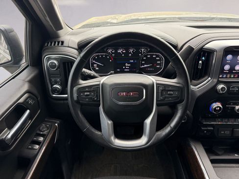 Used 2021 GMC Sierra 1500 Elevation w/ Preferred Package image 12