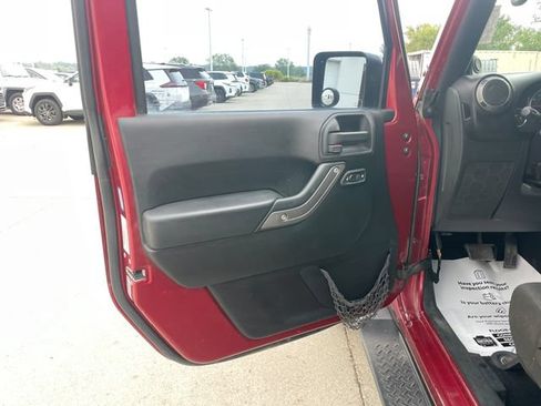 Used 2012 Jeep Wrangler Unlimited Sport AWD/4WD image 35