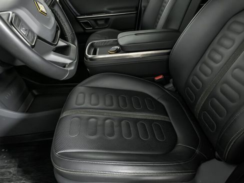 Used 2022 Rivian R1T Launch Edition image 18