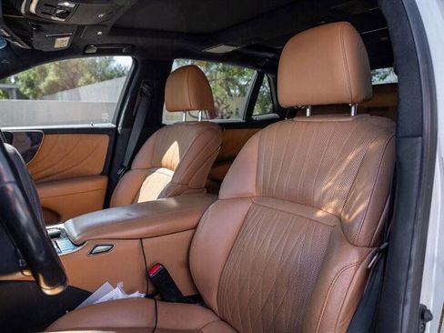 Used 2022 Lexus LS 500 w/ Luxury Package RWD image 10