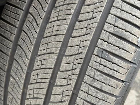 Used 2026 BMW iX xDrive60 w/ M Sport Package image 15