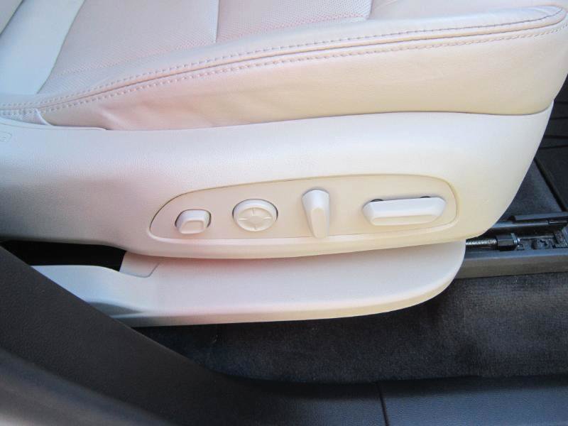 Used 2021 Buick Enclave Premium w/ Surround and Sites Package AWD/4WD image 21