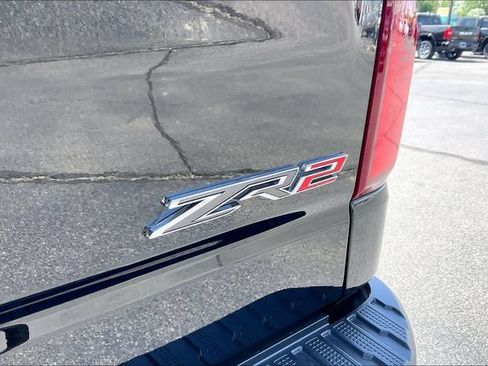 Used 2025 Chevrolet Silverado 1500 ZR2 AWD/4WD image 34